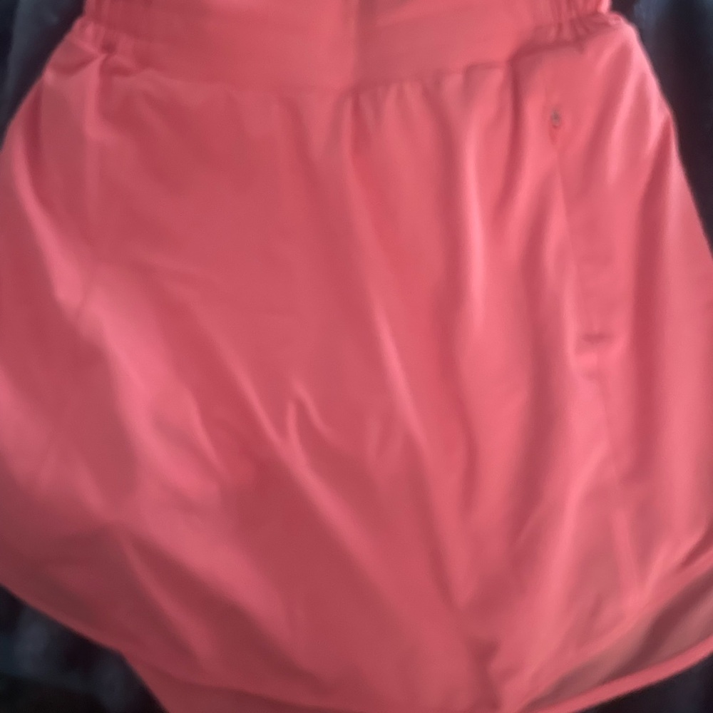 Lululemon Hotty hot skirt/shorts 2